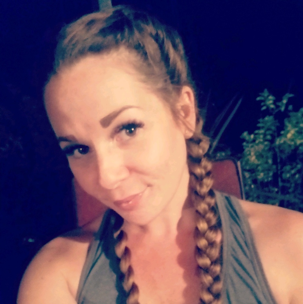 Meet your Posher, Tiffany mannex